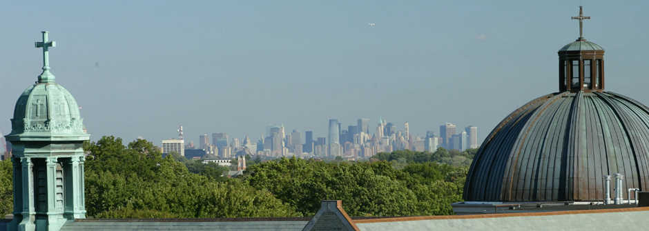 A photo campus and the surrounding community.