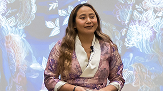 Chemi Lhamo delivering her keynote address.